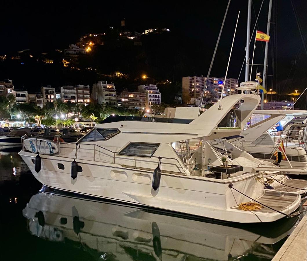 Barco Muy Romantico Con Parking! Sant Adria de Besos Exterior foto